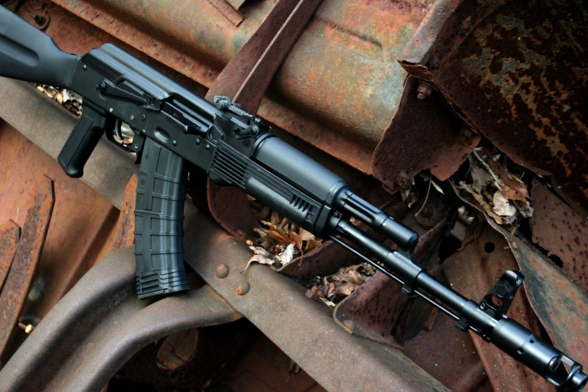 Sumqayıt sakinində AK-74 aşkarlandı